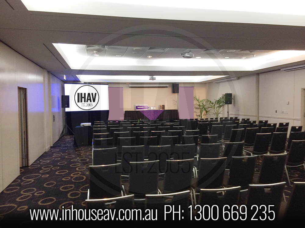 Rydges Sydney Airport Hotel Projector Hire
